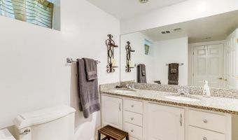 1708 N CAMERON St, Arlington, VA 22207