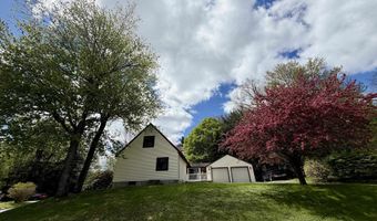 120 Carriage Hill Rd, Brattleboro, VT 05301