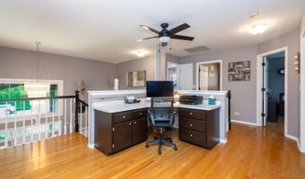 541 N 4th Ave, Addison, IL 60101