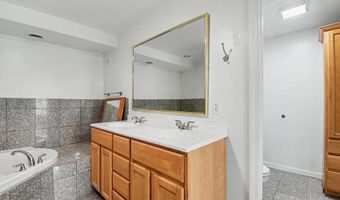 9214 S Cedar Dr, Allendale, MI 49401