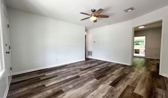 2300 Arbor Dr, Biloxi, MS 39531