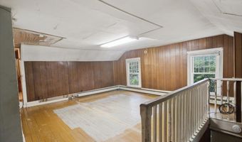105 Hicks Ave, Bennington, VT 05201