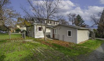 126 Nursery St, Ashland, OR 97520