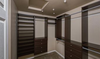 914 Oakmont Lp NE, Albany, OR 97322
