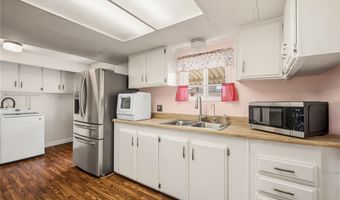 976 Holly St, Bullhead City, AZ 86442