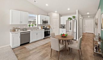 370 Cherokee Trl, Ault, CO 80610