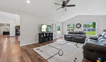 4024 Rosewood Ln SE, Alexandria, MN 56308