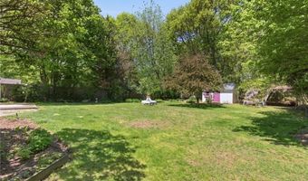 57 Hunters Crossing Dr, Coventry, RI 02816