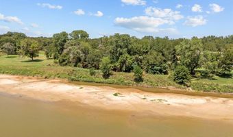 3 W Bluff Ln, Millsap, TX 76066