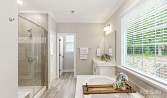11216 Preservation Ln, Charlotte, NC 28278