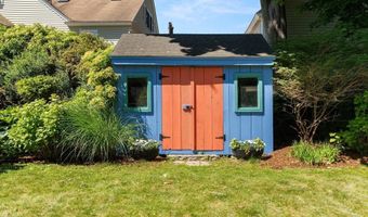 94 Lovett St, Beverly, MA 01915