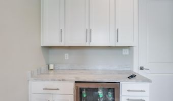 15240 Karen Rd, Biloxi, MS 39532