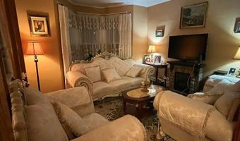 240-242 Vrooman Avenue Unit 2Nd Floor 2Nd Floor, Amsterdam, NY 12010