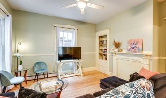 271 Essex St, Bangor, ME 04401
