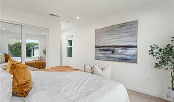 5308 S Victoria, Los Angeles, CA 90043