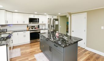 173 Wolcott St, Bristol, CT 06010