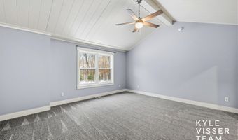 7787 S Gracemoor Ct SE, Alto, MI 49302