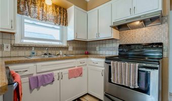 437 Palmetto Ave, Akron, OH 44301