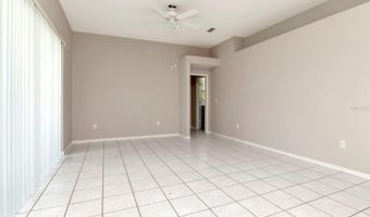 6813 REGENTS VILLAGE Way, Apollo Beach, FL 33572