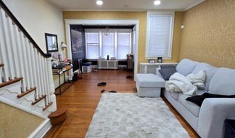 318 E GALE St, Philadelphia, PA 19120