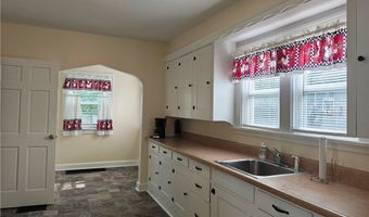 914 W 50th St, Ashtabula, OH 44004