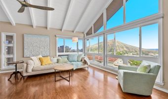 947 Kauku Pl, Honolulu, HI 96825
