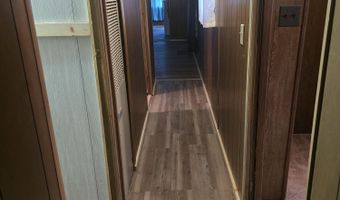 1123 Cottonwood Dr, Altoona, PA 16601