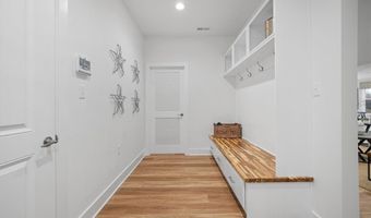 104 Ridgewood Heights Dr, Allison Park, PA 15101
