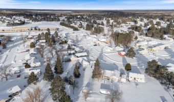 24 Fern Ct, Babbitt, MN 55706