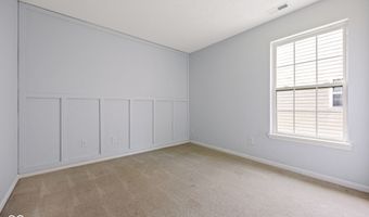 8203 Lake Tree Ln, Indianapolis, IN 46217