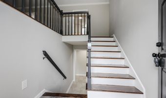 377 High St, Candia, NH 03034