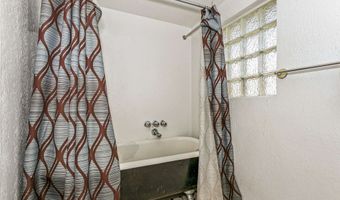 239 E Smt, Augusta, KS 67010