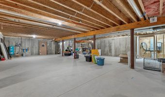 4 Colton Ln, Center Harbor, NH 03226