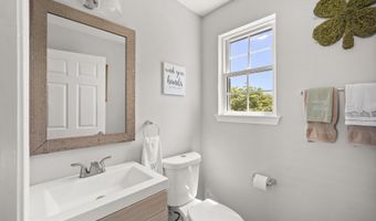 64 OAKTON Dr, Atco, NJ 08004