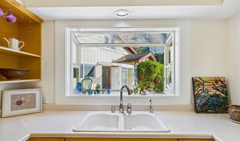 1184 Bayview St, Arcata, CA 95521