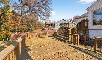 501 Nottingham Dr, Ballwin, MO 63011