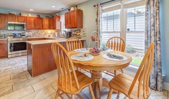 14 Kaylor Dr, Arden, NC 28704