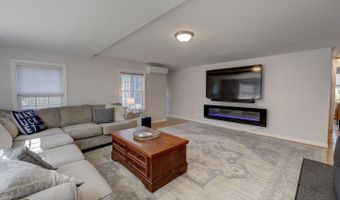 52 Whitney Rd, Columbia, CT 06237