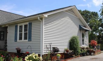 1170 Hanging Rock Rd, Boiling Springs, SC 29316