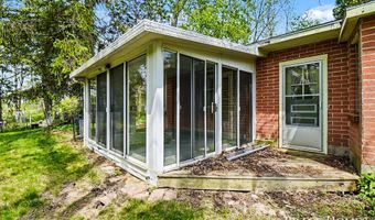 10748 100th St SE, Alto, MI 49302