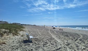 217 W Atlantic Blvd, Atlantic Beach, NC 28512