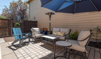 3711 NE Purcell Blvd, Bend, OR 97701