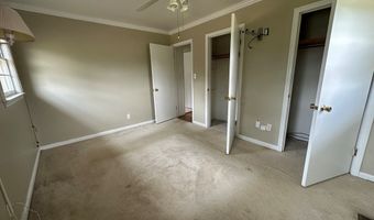 2920 Ranch Rd, Ashland, KY 41102