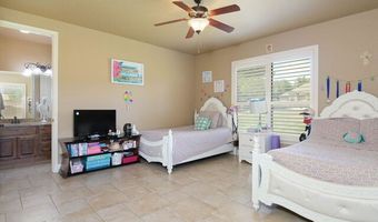 113 Eden Xing, Adkins, TX 78101