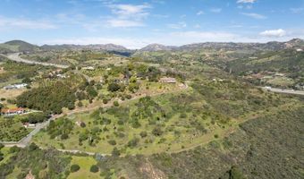 Vista Valle Camino, Fallbrook, CA 92028