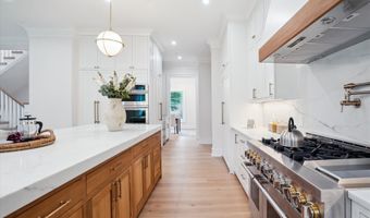6605 PYLE Rd, Bethesda, MD 20817