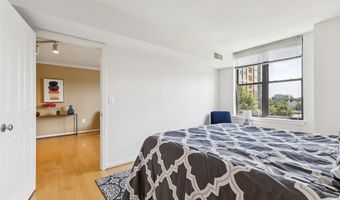 2220 FAIRFAX Dr 309, Arlington, VA 22201