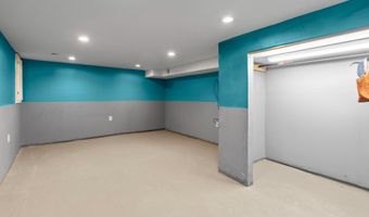 2809 ALLENDALE Rd, Baltimore, MD 21216