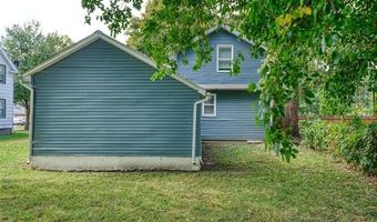 518 N LOCUST St, Adrian, MI 49221