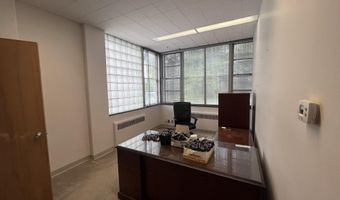 2222 W 8th St, Bedford, IN 47421